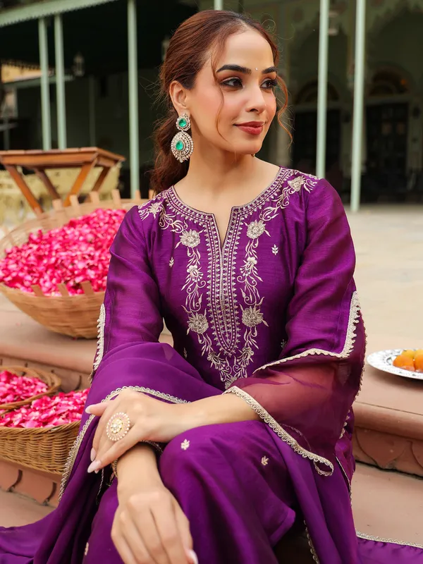Purple_Cotton_Blend_Floral_Embroidered_Regular_Sequinned_Kurta_With_Trousers_&_With_Dupatta_For_Women
