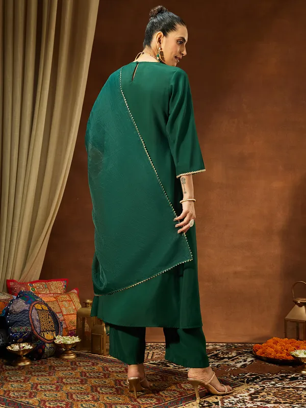 Green_Chanderi_Silk_Embroidered_A_Line_Kurta_Set_For_Women