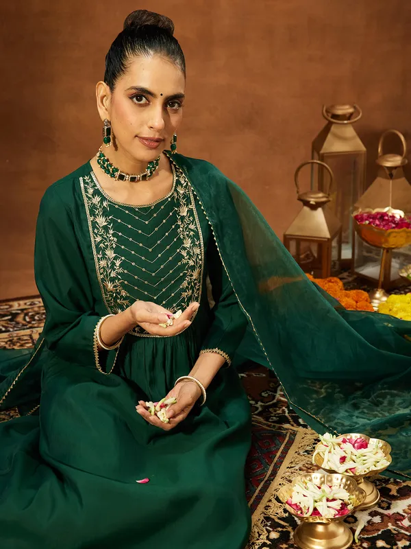 Green_Chanderi_Silk_Embroidered_A_Line_Kurta_Set_For_Women