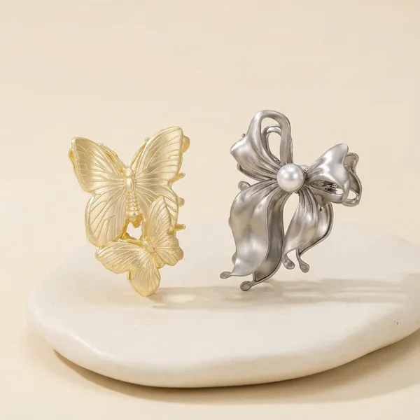 Silver_And_Gold_Elegant_Metal_Hair_Claw_Pack_Of_2