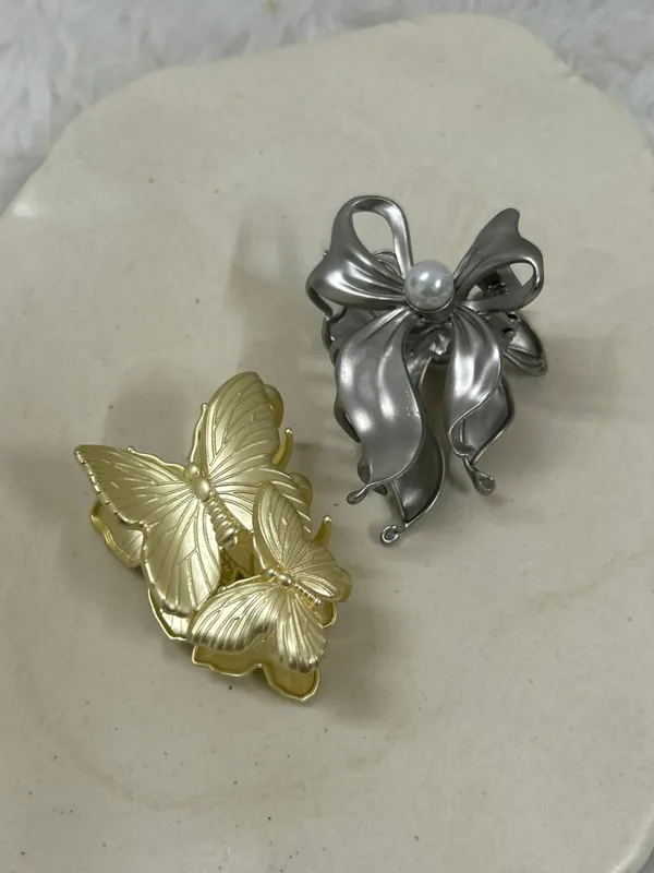 Silver_And_Gold_Elegant_Metal_Hair_Claw_Pack_Of_2