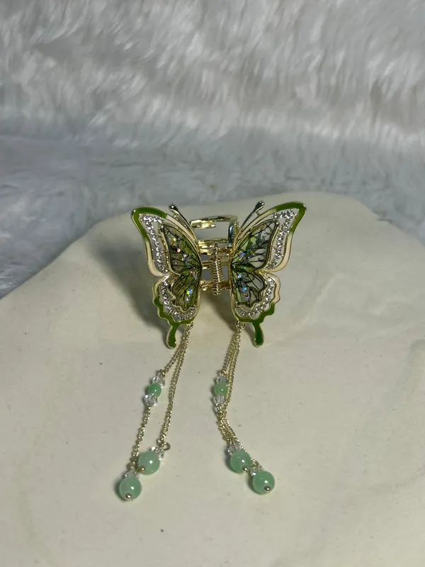 Emerald_Butterfly_Hair_Clip_With_Dangling_Beads_Pack_of_1