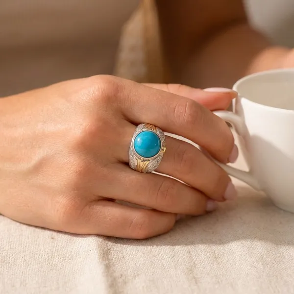 Turquoise_Gemstone_Ring_With_Crystal_Embellishments_Mixed_Metal_Design