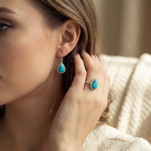 Turquoise_Stone_Jewelry_Set_Ring_And_Earrings
