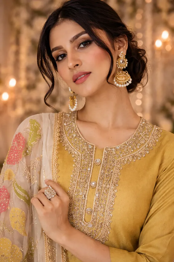 She_Girl's_H.O_Fabric_Semi_Stiched_Suit_With_Sharara_And_Brushprint_Dupatta