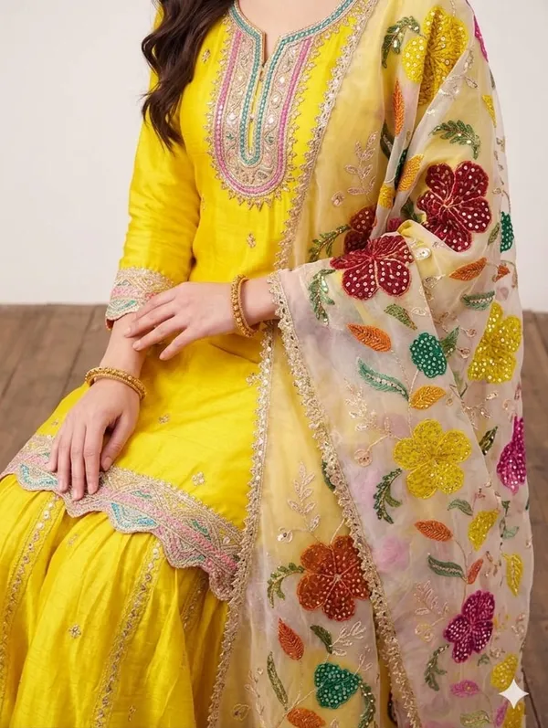She_Girl_Women's_Chinon_Fabric_Semi_Stiched_Suit_With_Chinon_Garara_And_Organza_Brushprint_Dupatta