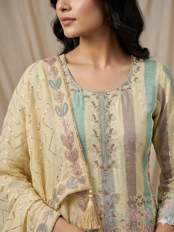 She_Girl_Women's_Jacquard_Fabric_Unstich_Suit