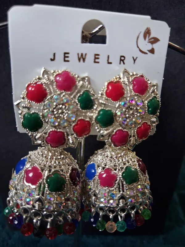 Golden_Alloy_Earrings_For_Women