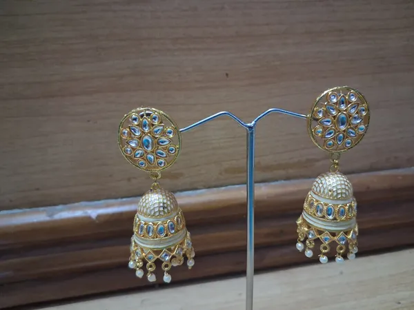 Golden_Brass_Earrings_For_Women