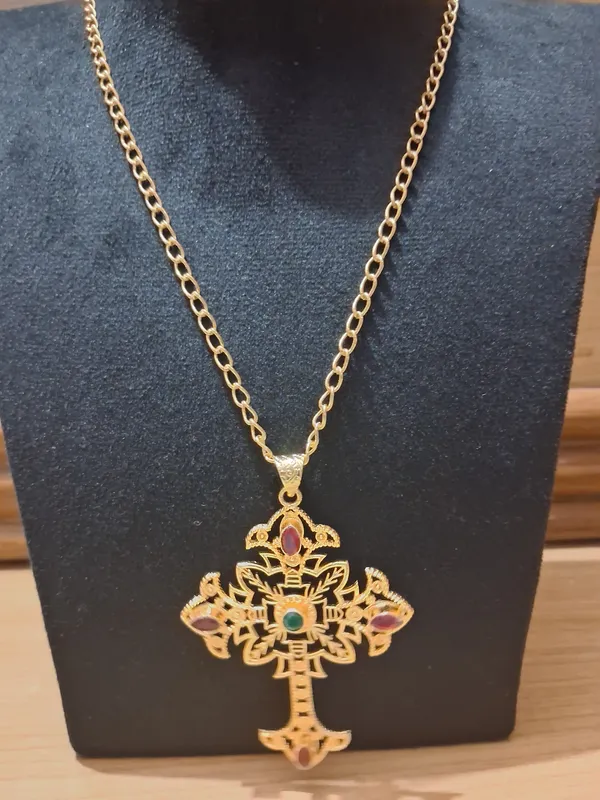 Golden_Brass_Neckless_For_Women