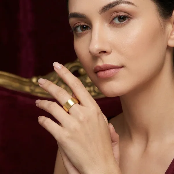 Golden_Alloy_Ring_For_Women
