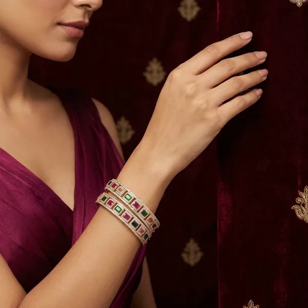 Golden_White_Alloy_Bangles_For_Women