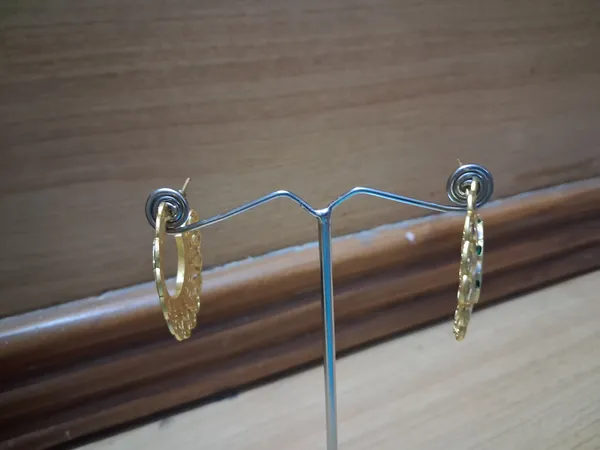 Golden_Brass_Earrings_For_Women