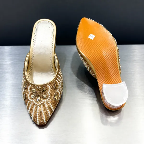 Golden_Pearl_Embellished_Block_Heel_Mules_For_Women