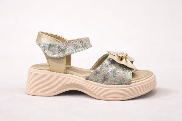 Golden_Sparkle_Belle_Crystal_Bow_Party_Sandals_For_Kids_And_Girls