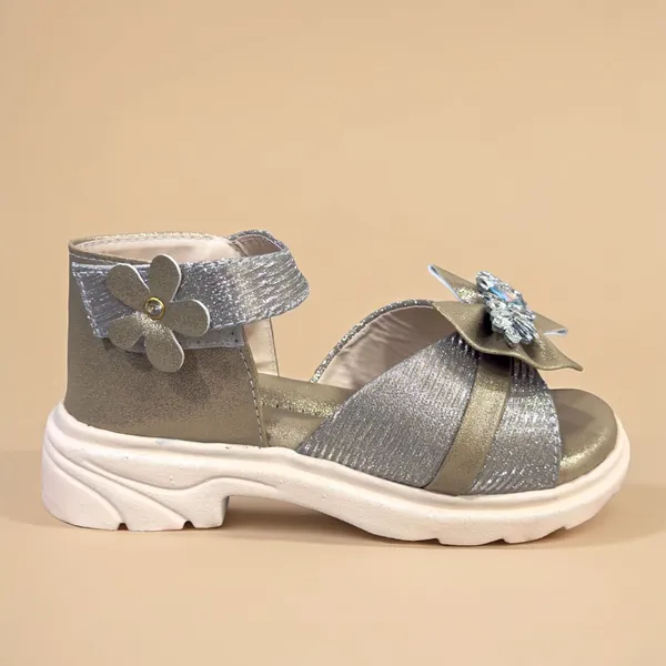 Golden_Little_Diva_Golden_Glam_Sandals_For_Kids_And_Girls
