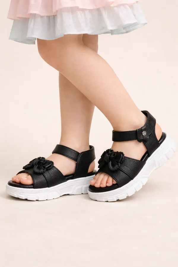 Black_Casual_Floral_Wedge_Sandals_For_Kids_And_Girls