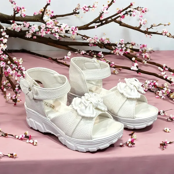 White_Casual_Floral_Wedge_Sandals_For_Kids_And_Girls