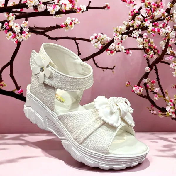 White_Casual_Floral_Wedge_Sandals_For_Kids_And_Girls