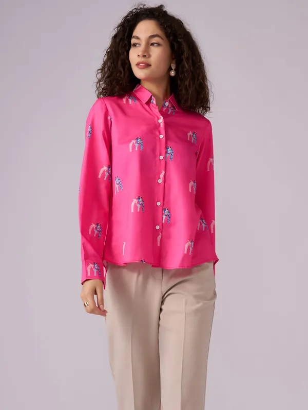 Gajari_Comt_Animal_Printed_Casual_Shirt_For_Women