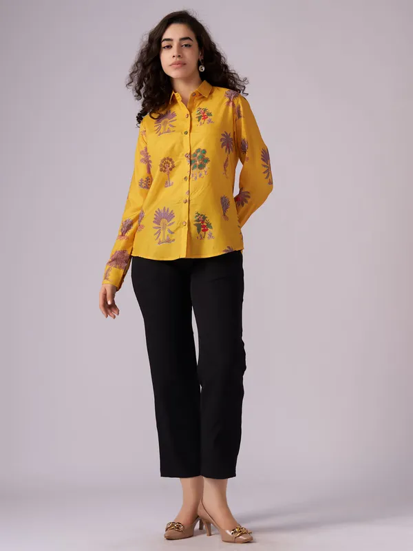 Musted_Tree_Print_Cotton_Blend_Shirt_For_Women