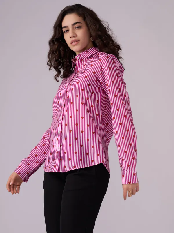 Pink_Striped_Heart_Print_Shirt_For_Women