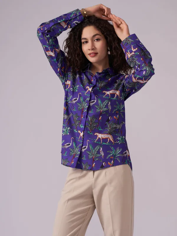 Blue_Safari_Print_Button-Down_Shirt_For_Women