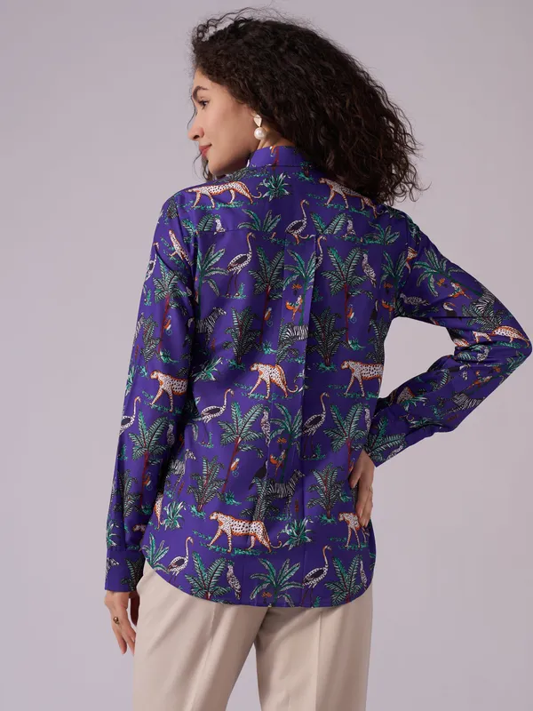 Blue_Safari_Print_Button-Down_Shirt_For_Women