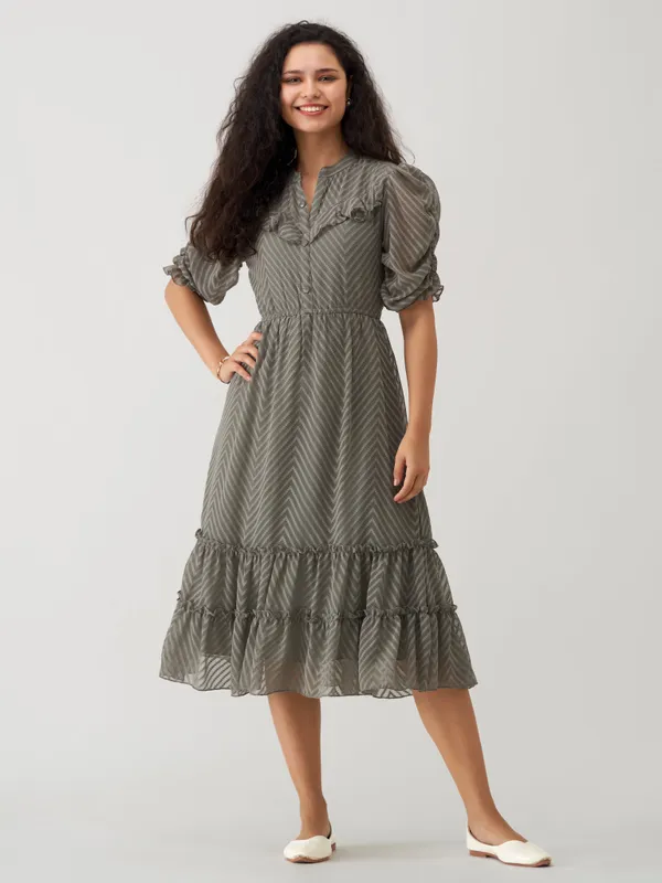 Steel_Grey_Polyster_Plain_And_Steeel_Dress_For_Women