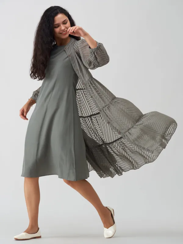 Steel_Grey_Polyster_Plain_And_Dress_For_Women