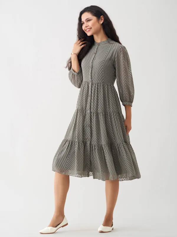 Steel_Grey_Polyster_Plain_And_Dress_For_Women