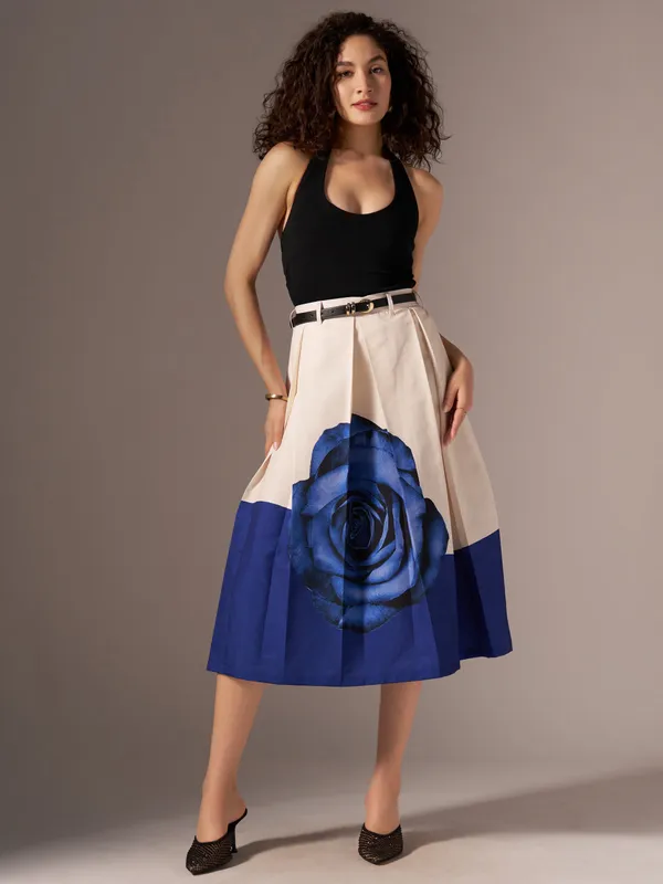 Blue_Cotton_Midi_Fla_Pleated_Skirt_With_Belt_Loop_For_Women