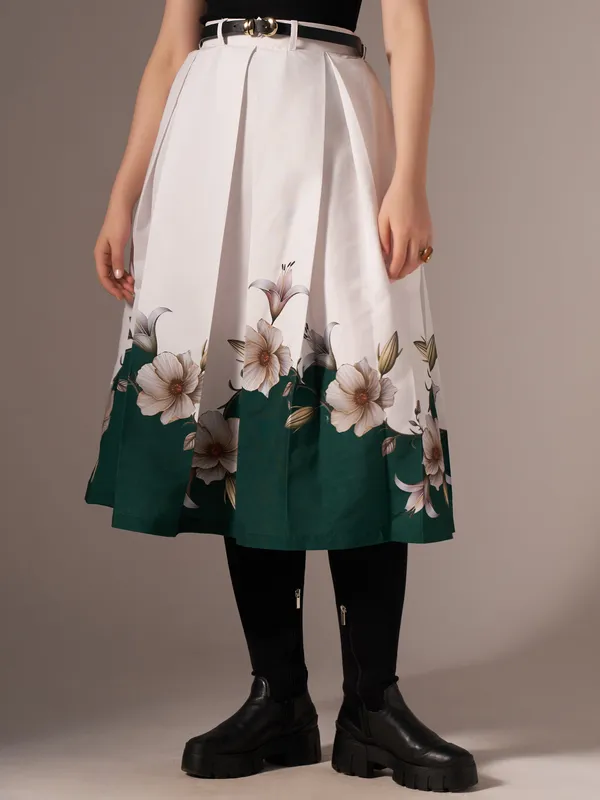 Green_Cotton_Midi_Fla_Pleated_Skirt_With_Belt_Loop_For_Women
