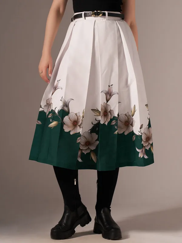 Green_Cotton_Midi_Fla_Pleated_Skirt_With_Belt_Loop_For_Women
