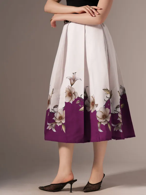Wine_Cotton_Midi_Fla_Pleated_Skirt_With_Belt_Loop_For_Women