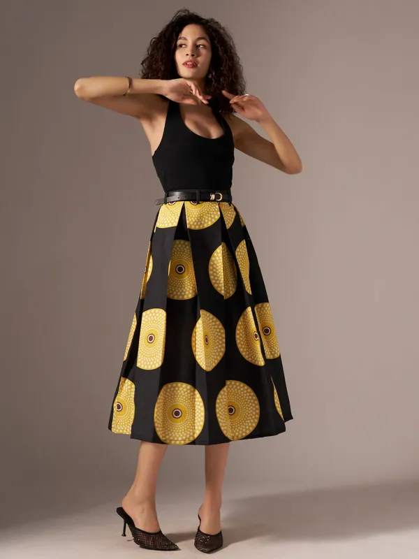 Black-Yellow_Cotton_Midi_Fla_Pleated_Skirt_With_Belt_Loop_For_Women