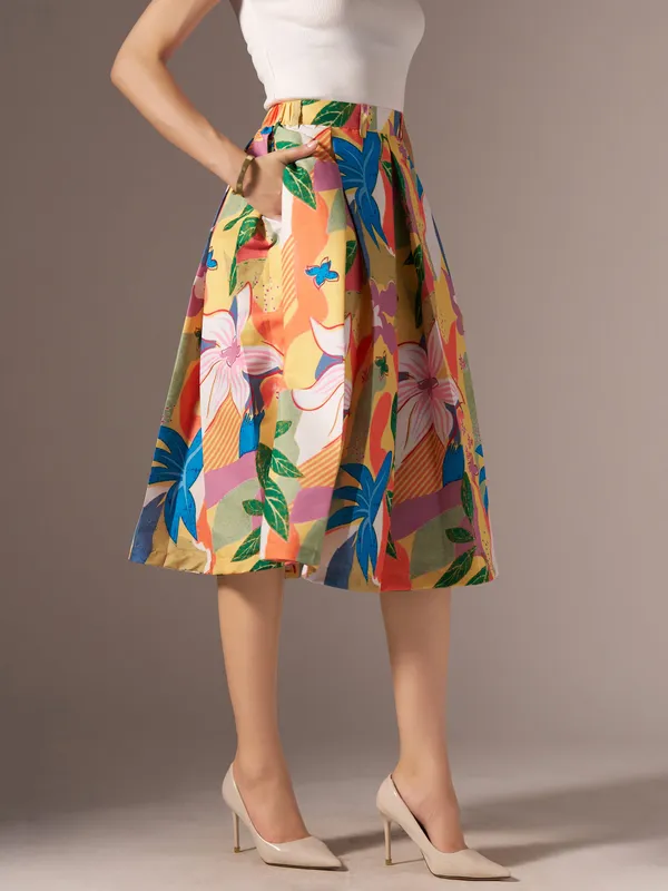 Orange_Cotton_Midi_Fla_Pleated_Skirt_With_Belt_Loop_For_Women