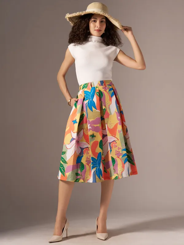 Orange_Cotton_Midi_Fla_Pleated_Skirt_With_Belt_Loop_For_Women