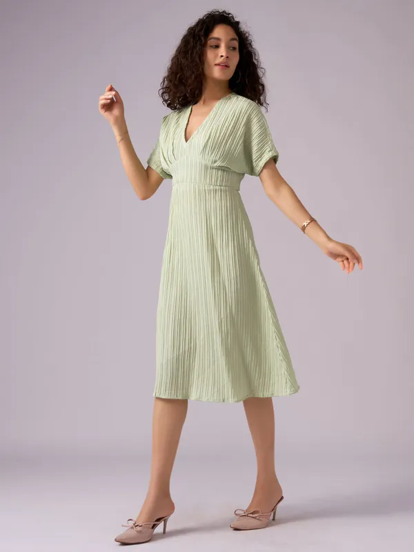 Light_Pista_Kimono_Sleeve_Crepe_A-Line_Midi_Dress_For_Women