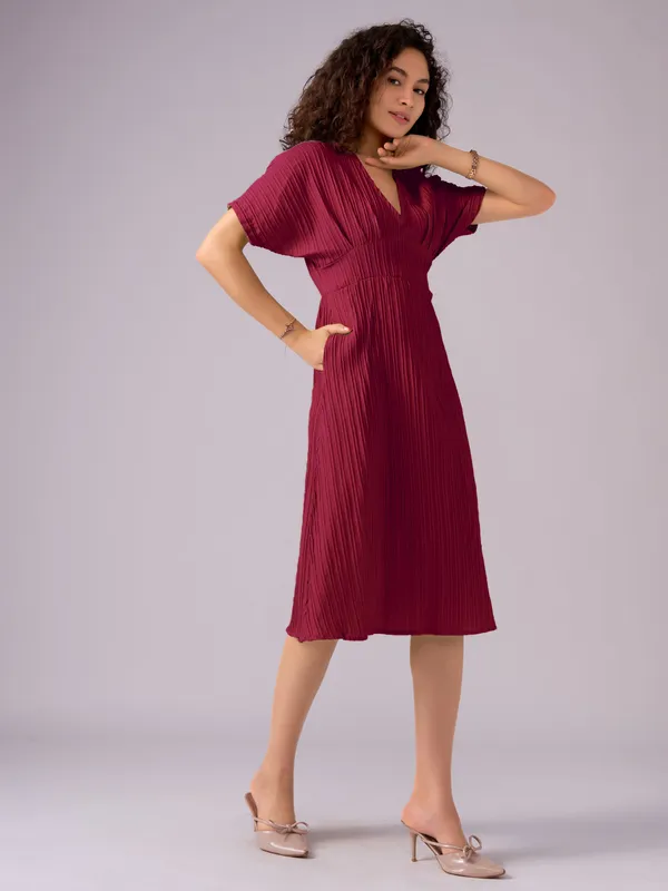 Maroon_Kimono_Sleeve_Crepe_A-Line_Midi_Dress_For_Women