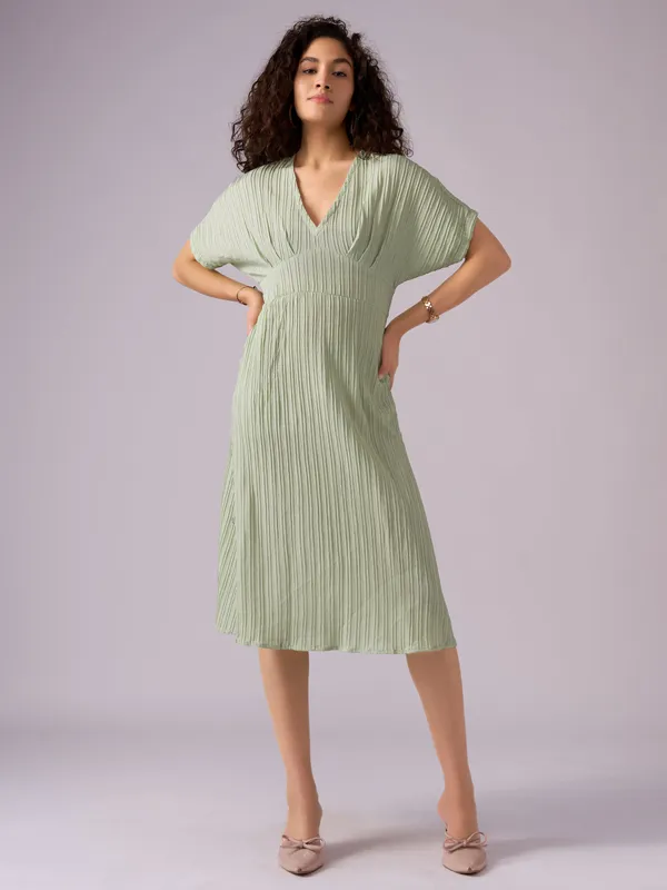 Pista_Kimono_Sleeve_Crepe_A-Line_Midi_Dress_For_Women