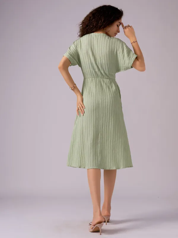 Pista_Kimono_Sleeve_Crepe_A-Line_Midi_Dress_For_Women