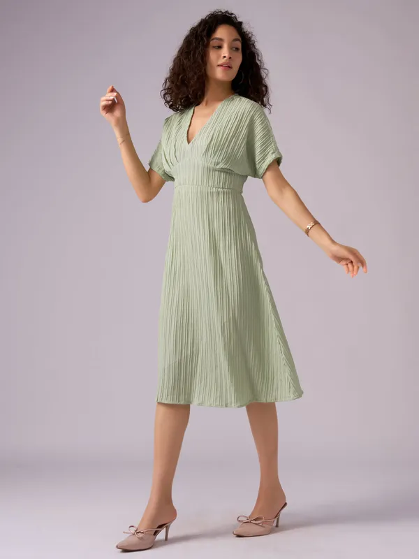 Pista_Kimono_Sleeve_Crepe_A-Line_Midi_Dress_For_Women
