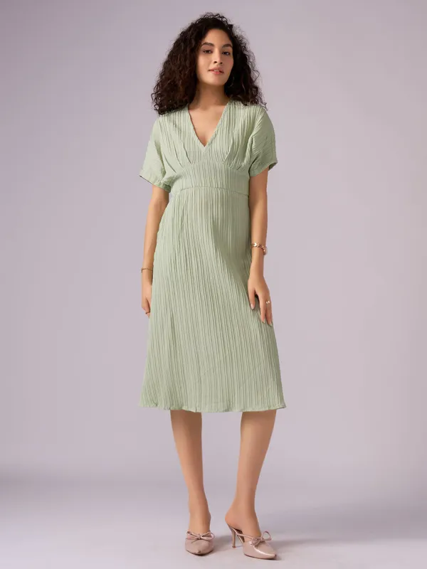Pista_Kimono_Sleeve_Crepe_A-Line_Midi_Dress_For_Women