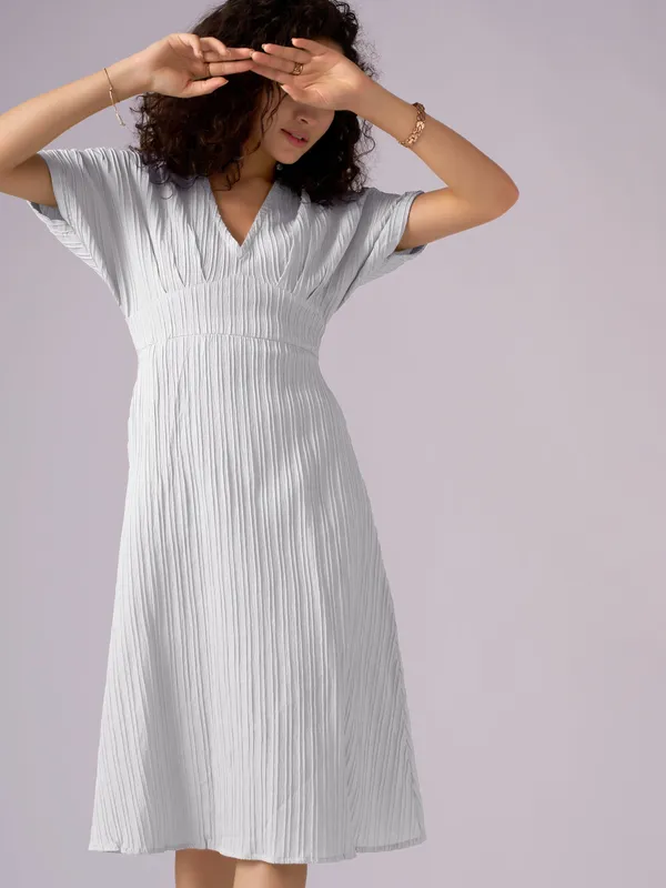 White_Kimono_Sleeve_Crepe_A-Line_Midi_Dress_For_Women