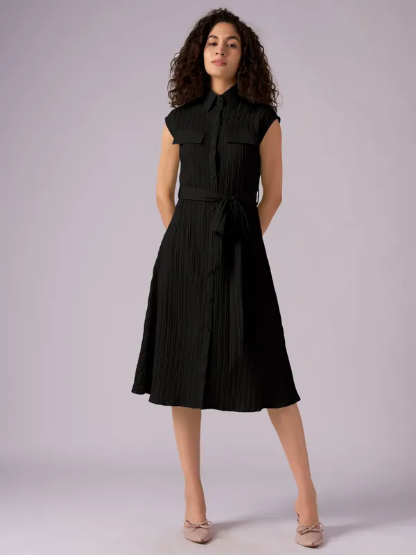 Black_Crepe_Shirt_Midi_Dress_For_Women