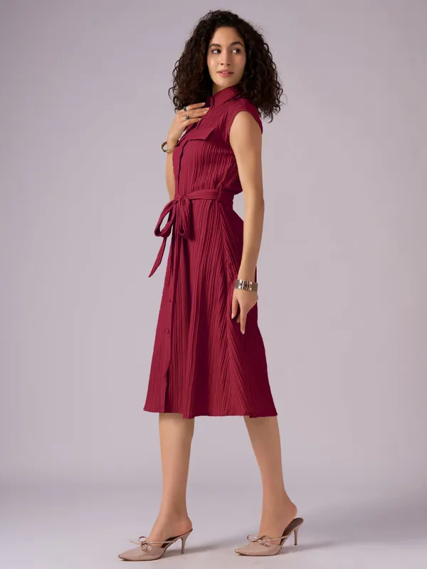 Maroon_Crepe_Shirt_Midi_Dress_For_Women