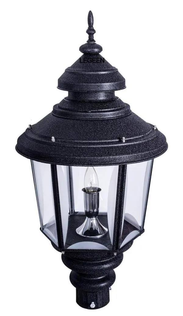 Black_Metal_And_Glass_Gate_Pillar_Light_For_Home_And_Kitchen