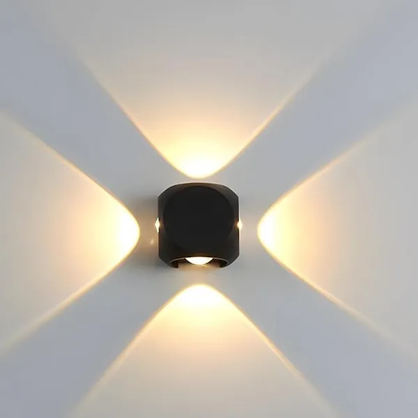 Black_Metal_And_Glass_Led_Wall_Light_For_Home_And_Kitchen