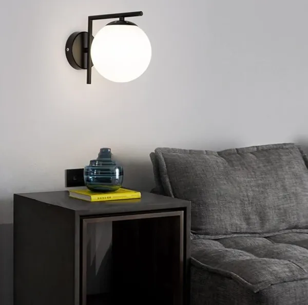 Black_Metal_And_Glass_Wall_Light_For_Home_And_Kitchen